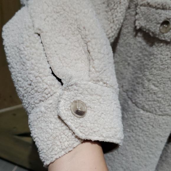 Joie Cream Sherpa Jacket with Teddy Texture Size Medium - Picture 4 of 8